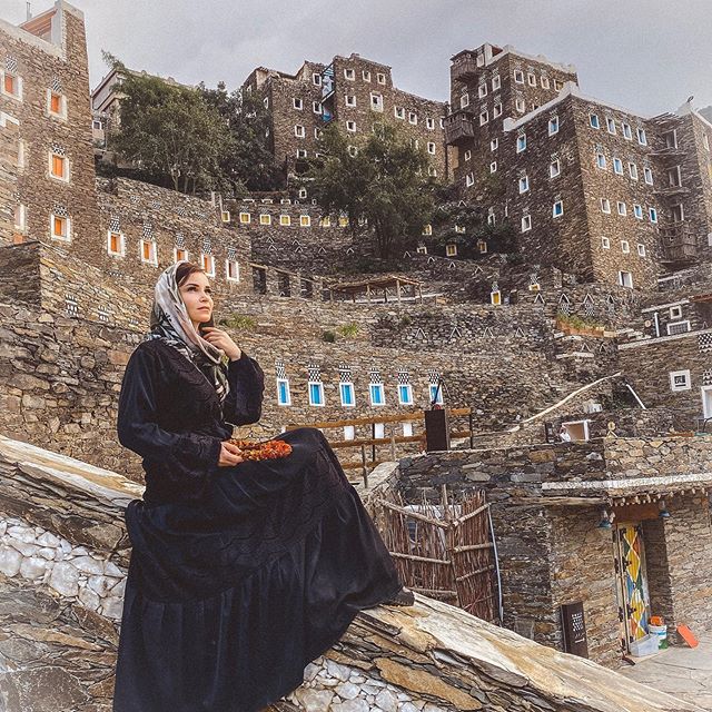 Abha Tour to Rijal Almaa Village, Honey Hut, Strawberry Farm & More (Up to 5 People)