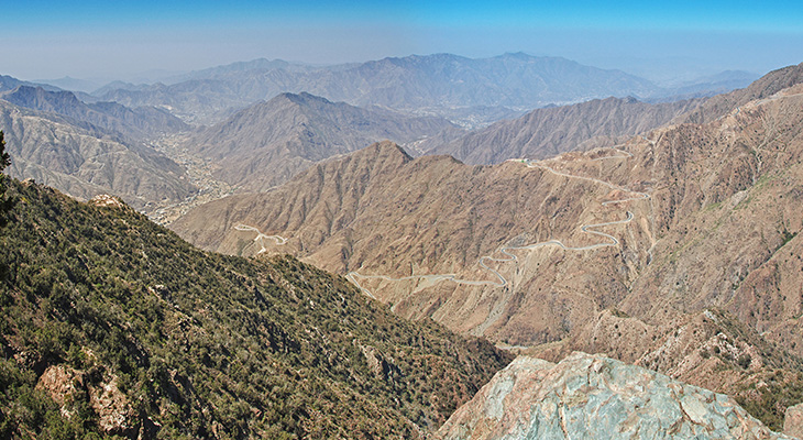 6 Hours Hiking Trip in Al-Masqi Village 