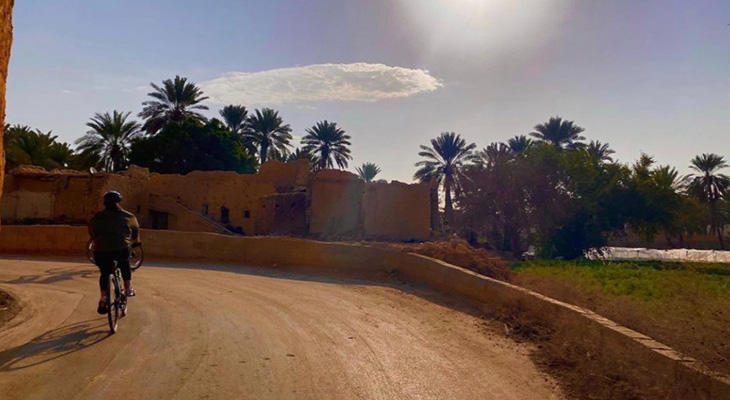 Cycling Group Tours in Wadi Hanifa