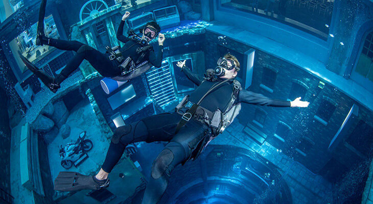 Dubai: Scuba Diving in Deep Dive Pool Dubai
