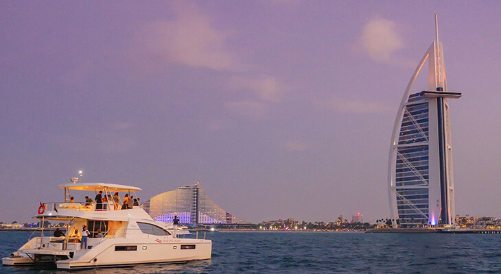 2 hours Morning & Evening Cruise at Dubai Marine 