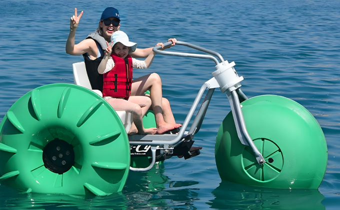  Experience Aqua Bike for 30 minutes at the Palm Jumeirah in UAE  