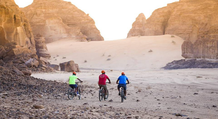 90 Minutes Cycling in AlUla 