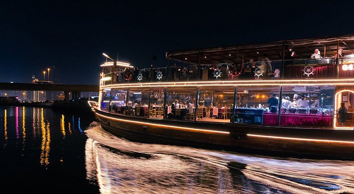 Dubai Creek Dhow Cruise with Dinner for 2 Hours