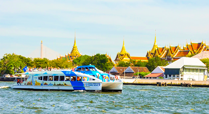 Bangkok: Hop-On-Hop-Off Tour on Chao Phraya Tourist Boat 