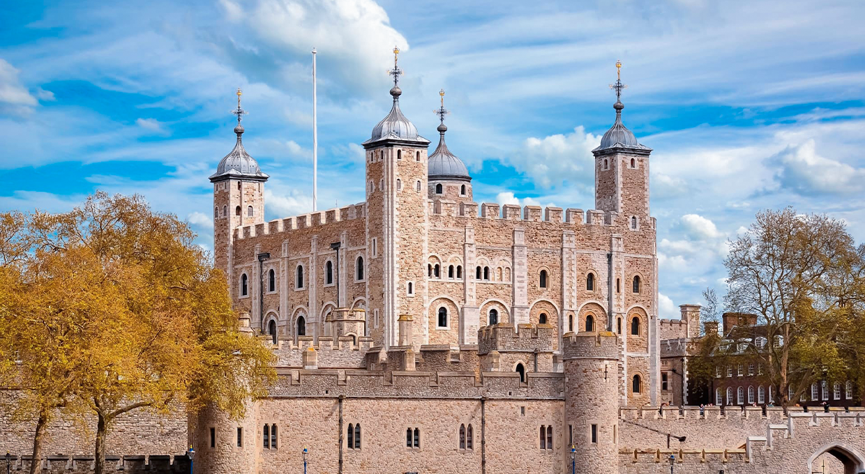 Admission Ticket to Tower of London with a Beefeater Tour