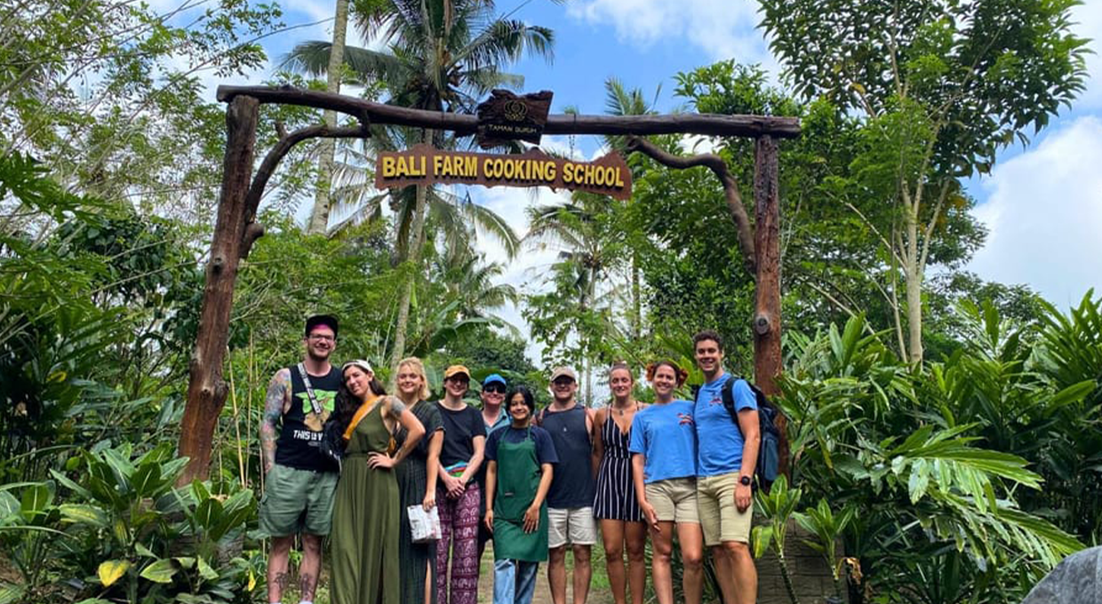 Balinese Cooking Class on a Farm & Market Visit in Ubud