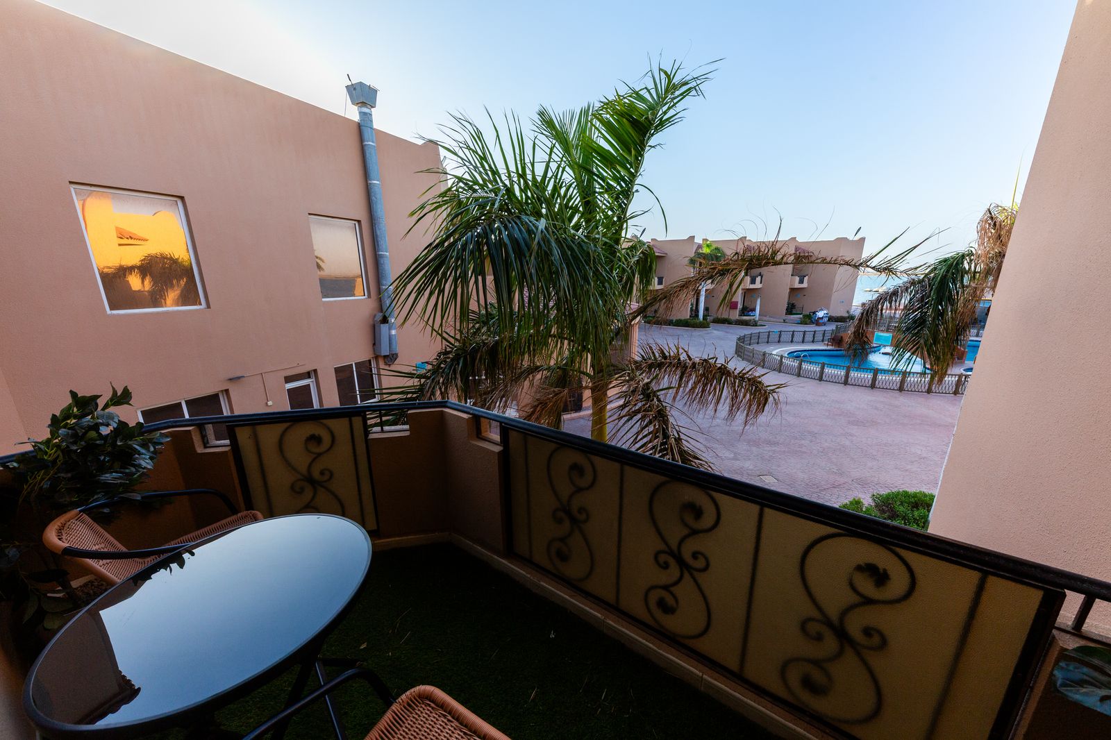  Two-Floor Chalet for Rent in Yanbu for One Day