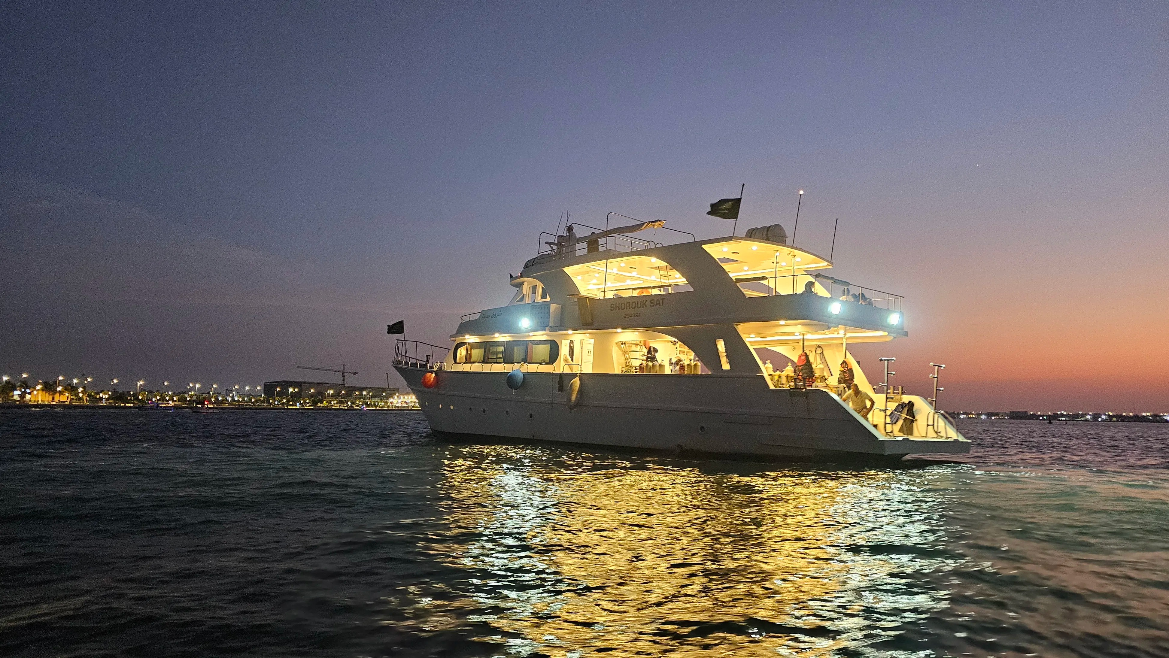 2-Hour Sunset Cruise on Shorouk Sat Yacht To Obhur Bay Jeddah